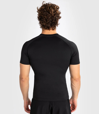 Contender Men Short Sleeve Rashguard Black White